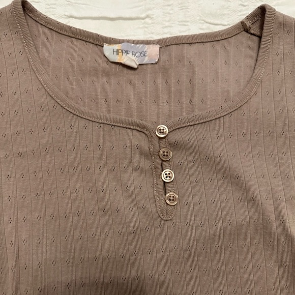 Crop Top - Picture 2 of 4